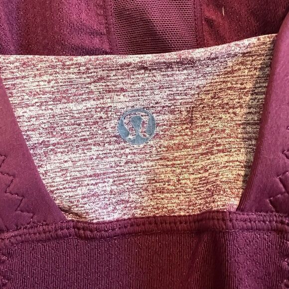 Lululemon Longline Bra Tank Size 6 Color Block Burgundy - Picture 4 of 5